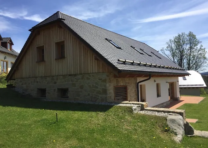 Pod Stezkou